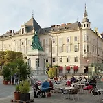 Cityhotel Am Domplatz Self-checkin 3* 클라겐푸르트
