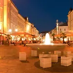 Cityhotel Am Domplatz Self-checkin 3* 클라겐푸르트