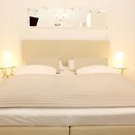 호텔 Cityhotel Am Domplatz Self-checkin