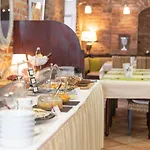 호텔 Cityhotel Am Domplatz Self-checkin 클라겐푸르트