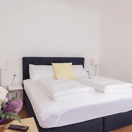 Cityhotel Am Domplatz Self-checkin 3* クラーゲンフルト