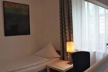 Hotel Cityhotel Am Domplatz Self-checkin Klagenfurt am Woerthersee
