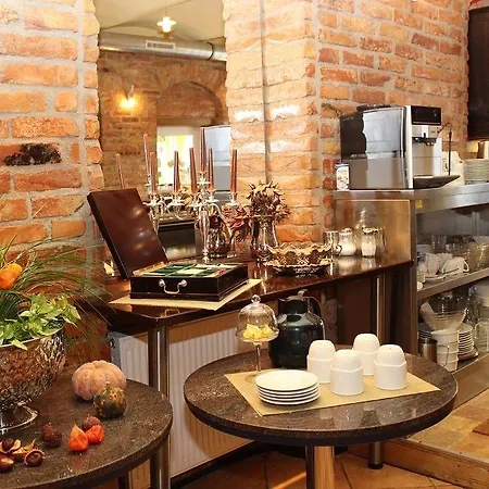 Cityhotel Am Domplatz Self-checkin Hotel