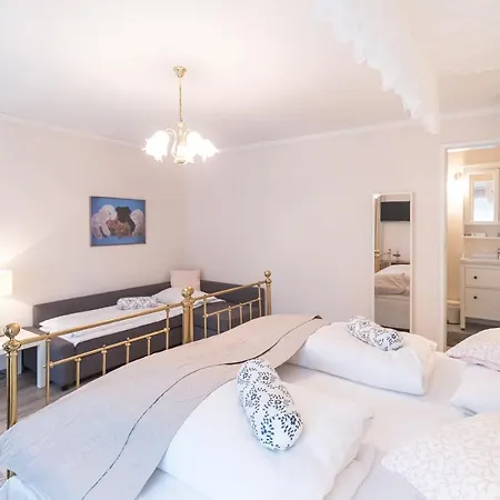 Cityhotel Am Domplatz Self-checkin Hotel 3*