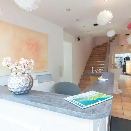 Отель Cityhotel Am Domplatz Self-checkin 3*