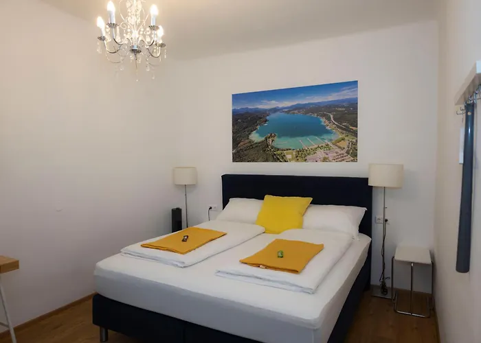 Cityhotel Am Domplatz Self-checkin Hotel Klagenfurt am Woerthersee