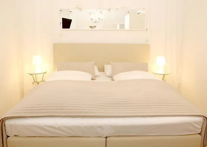 מלון Cityhotel Am Domplatz Self-checkin